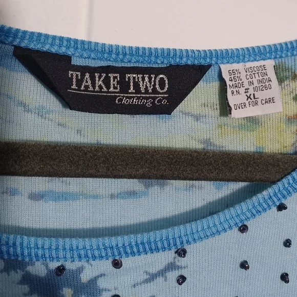 Y2K Chic City Tee - Picture 3 of 4